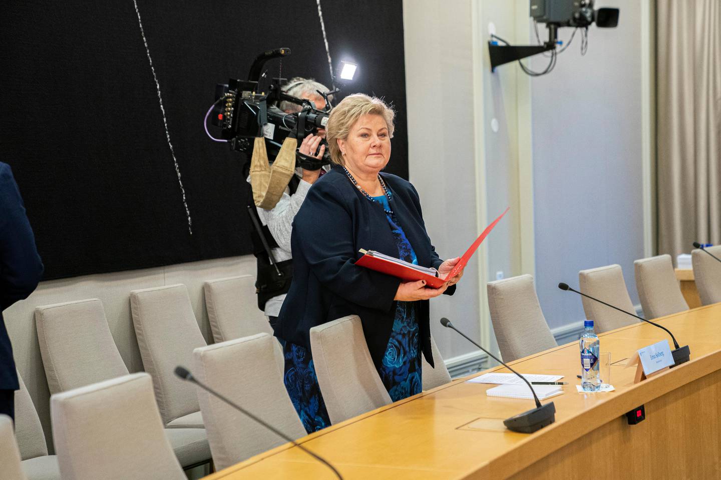 NAV-høring i Stortinget. Statsminister Erna Solberg