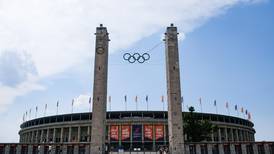 Vil fjerne nazistenes symboler fra idrettspark