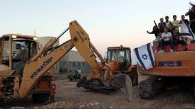 Israelske bosettere trosser byggestans